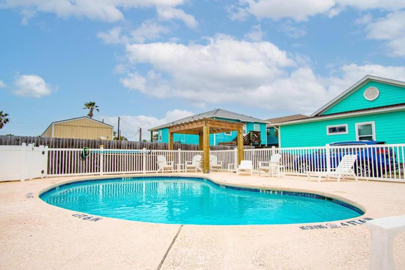 Little Cayman - image 47