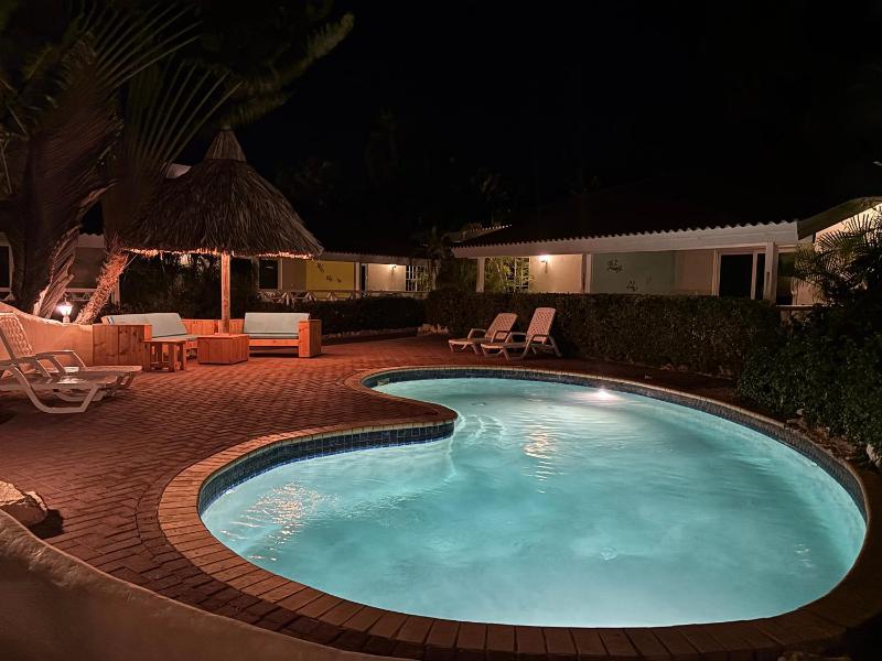 Blue Marlin Apartments nabij Mambo Beach - image 11