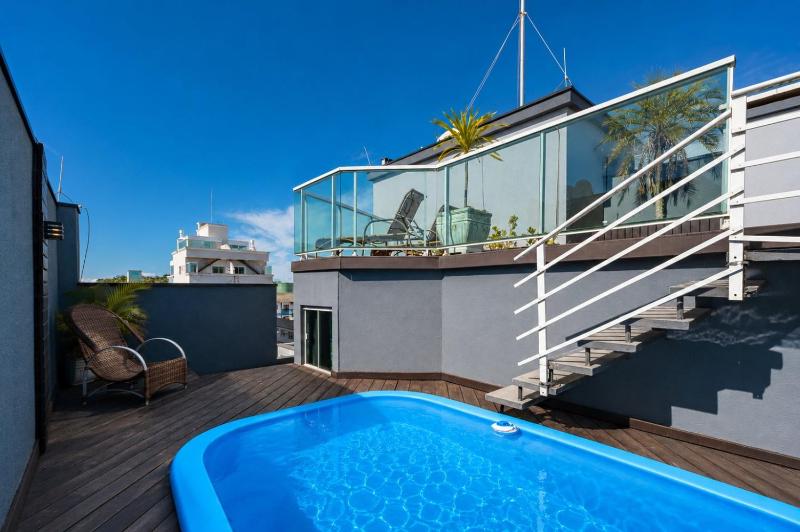 Duplex com piscina na praia de Bombinhas - image 20