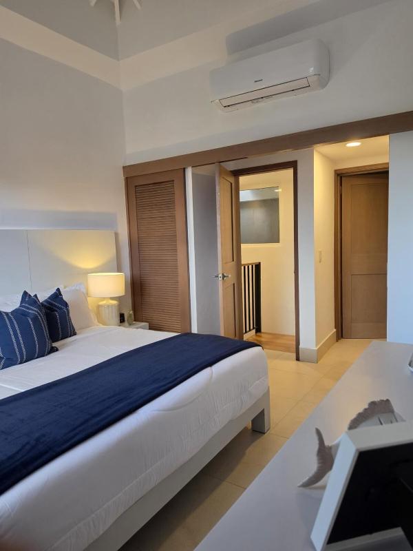 Peaceful Coastal Condo - image 26