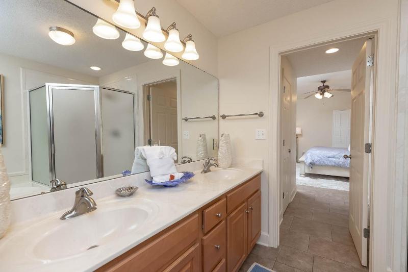 Phoenix IX 902 condo - image 37