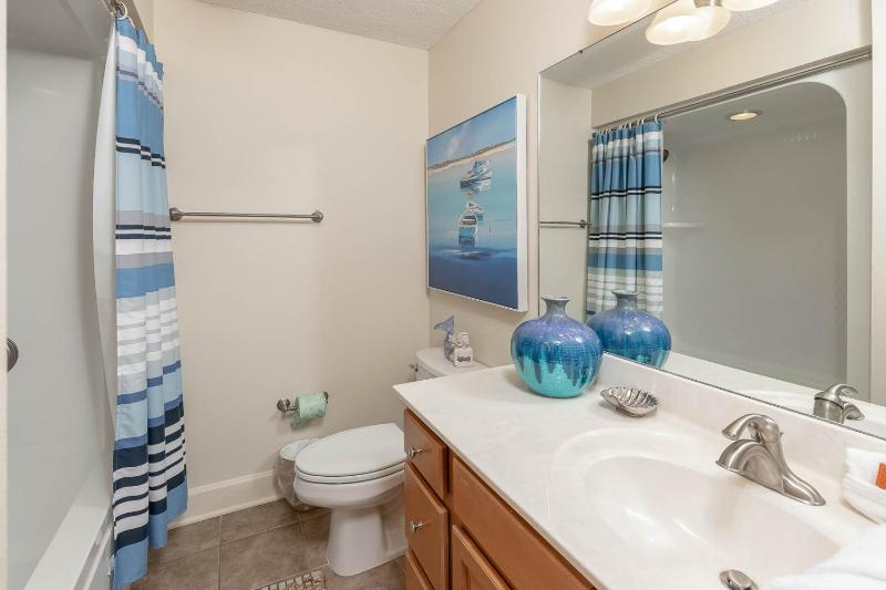 Phoenix IX 902 condo - image 44