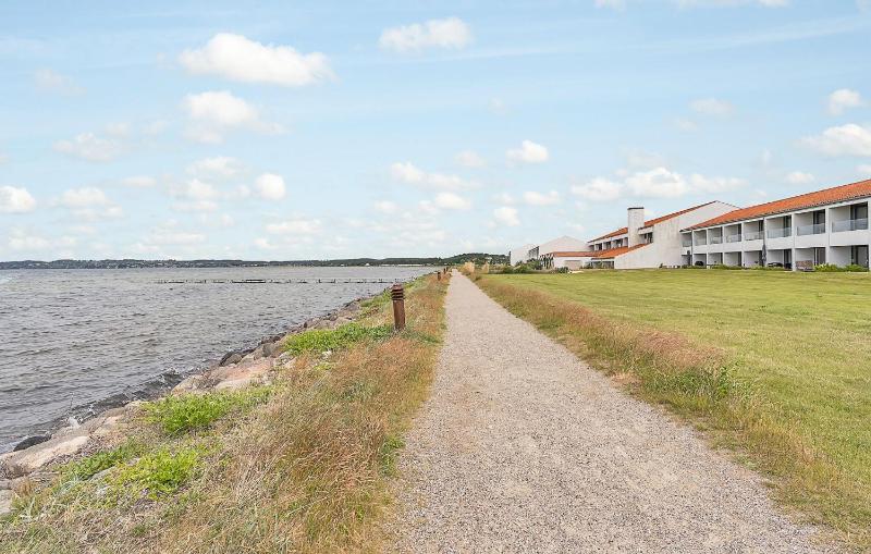 Amazing Home In Ebeltoft With House Sea View - image 20