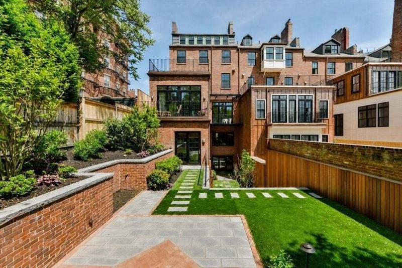 Apartment Exceptionally Private Garden - image 13