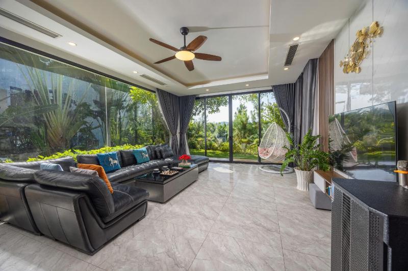 Luxury Mountain View Villa - Private Pool - BBQ Garden - 12ppl - image 19