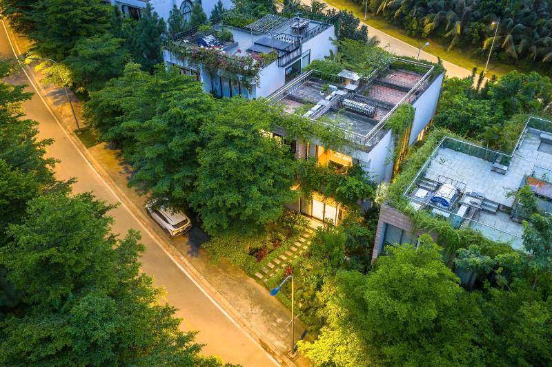 Luxury Mountain View Villa - Private Pool - BBQ Garden - 12ppl - image 11