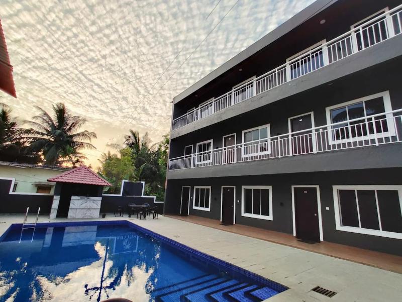 Susegad Stays Relaxed Retreat Pool Property - image 11
