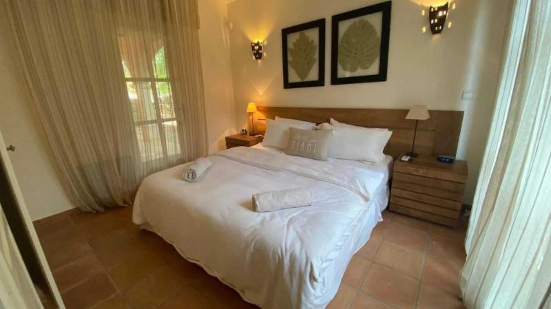 Villa des Pins - image 3