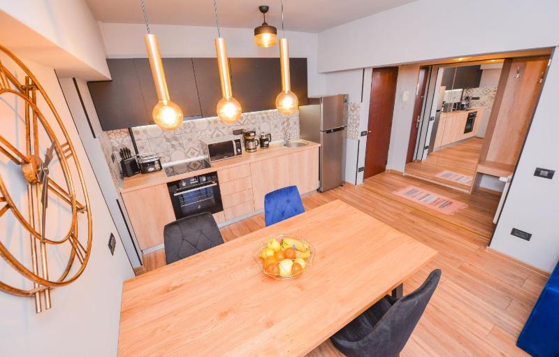 Eva Apartment - Romana Square - image 8