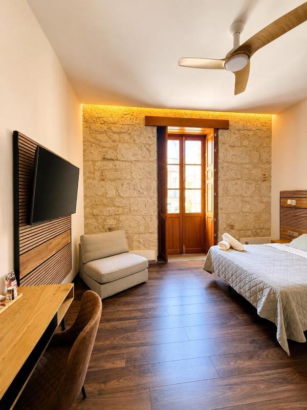 Triana Rooms EH - image 38