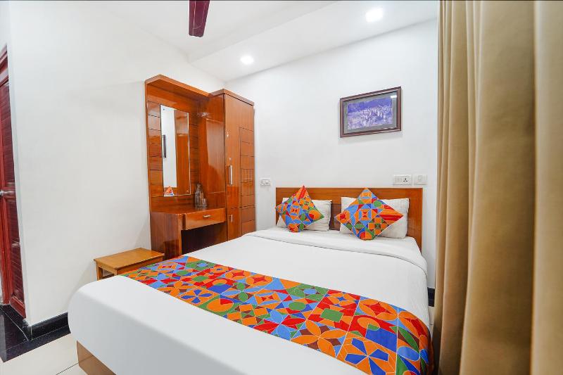 Hotel Stratford Kochi - image 1