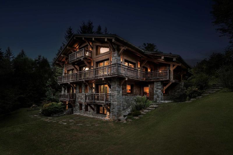 Luxury Chalet Sauna Cinema Mont Blanc Views in Megeve - image 37