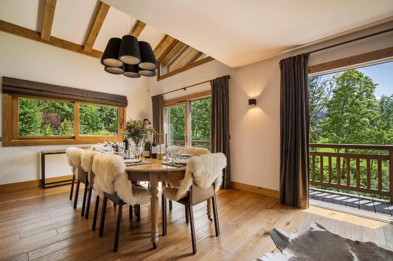 Luxury Chalet Sauna Cinema Mont Blanc Views in Megeve - image 3