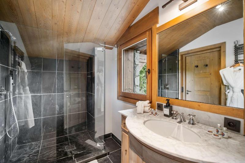 Luxury Chalet Sauna Cinema Mont Blanc Views in Megeve - image 28