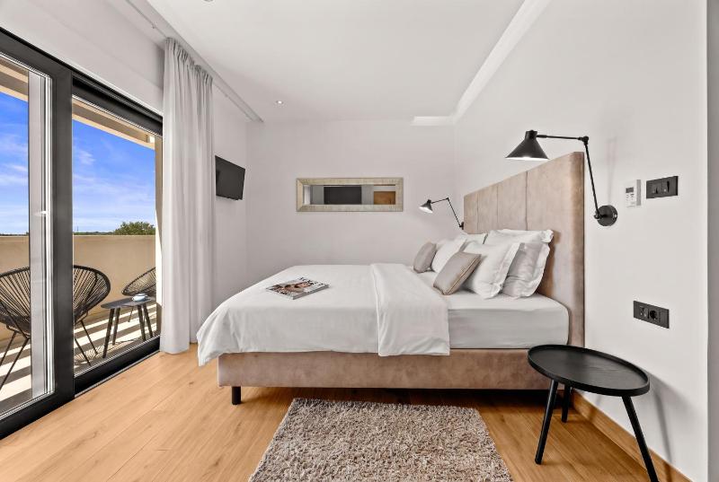 Villa Serena in Central Istria for 8 people with private heated pool - image 30