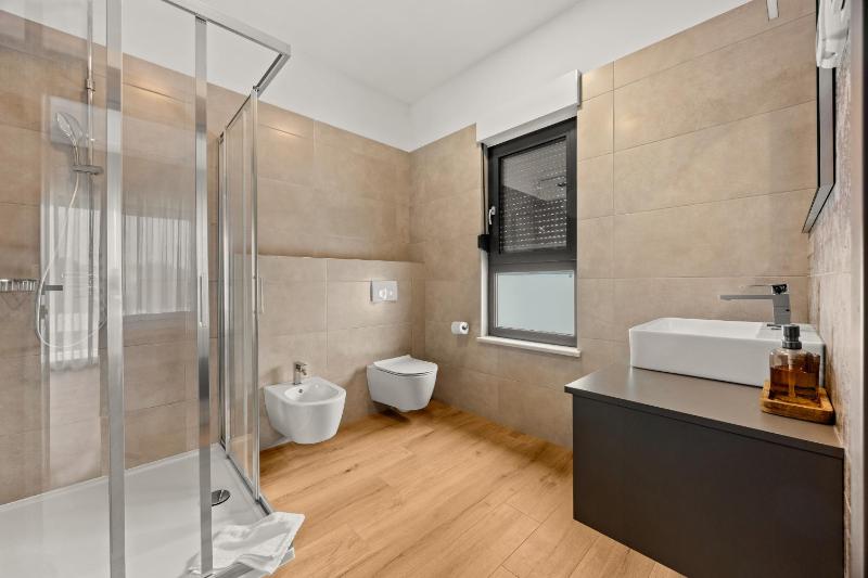 Villa Serena in Central Istria for 8 people with private heated pool - image 22