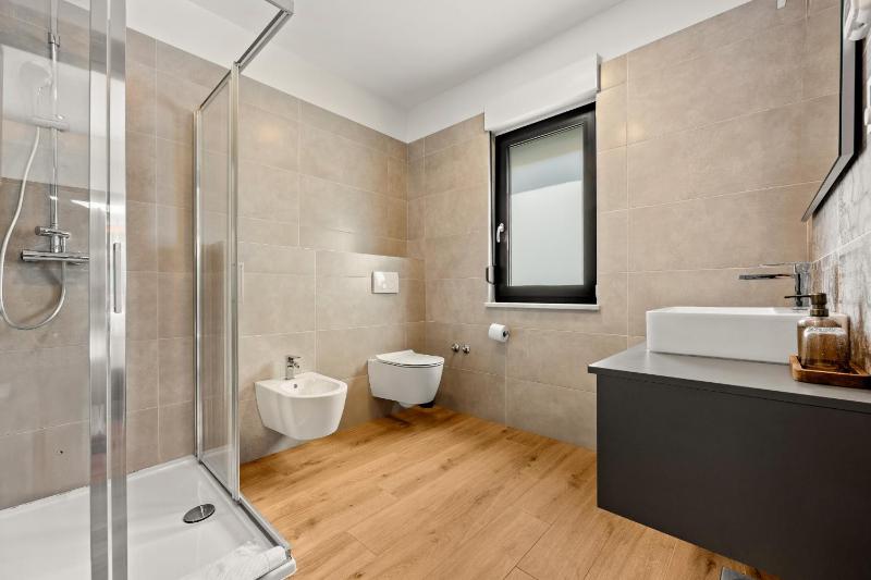 Villa Serena in Central Istria for 8 people with private heated pool - image 37