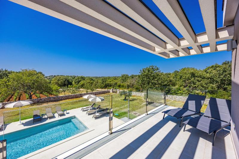 Villa Serena in Central Istria for 8 people with private heated pool - image 42