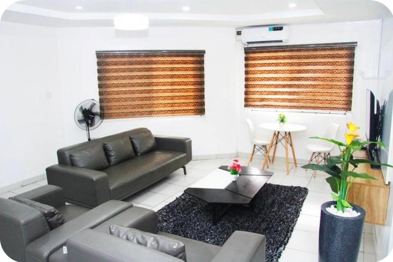 Elegant 2-BR In Ologolo Lekki PEA - image 7