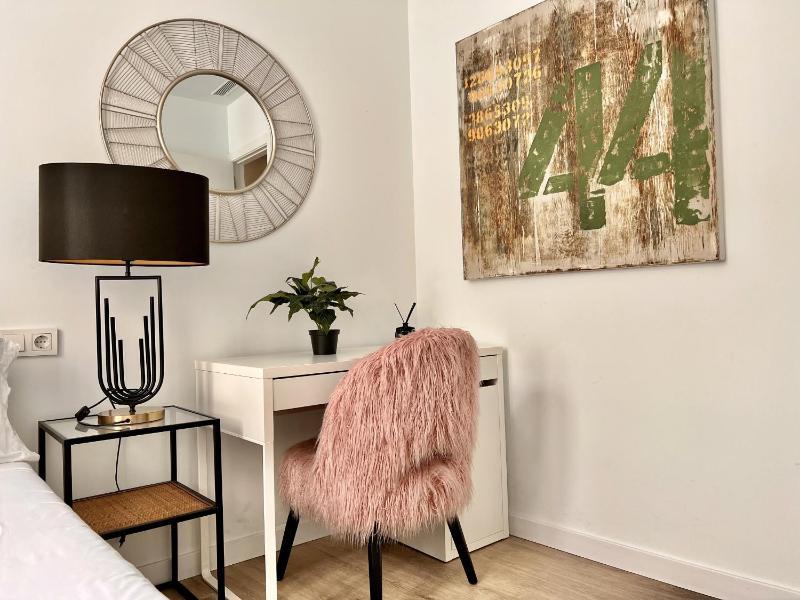 Premium Penthouse Seasonal Rental - image 10
