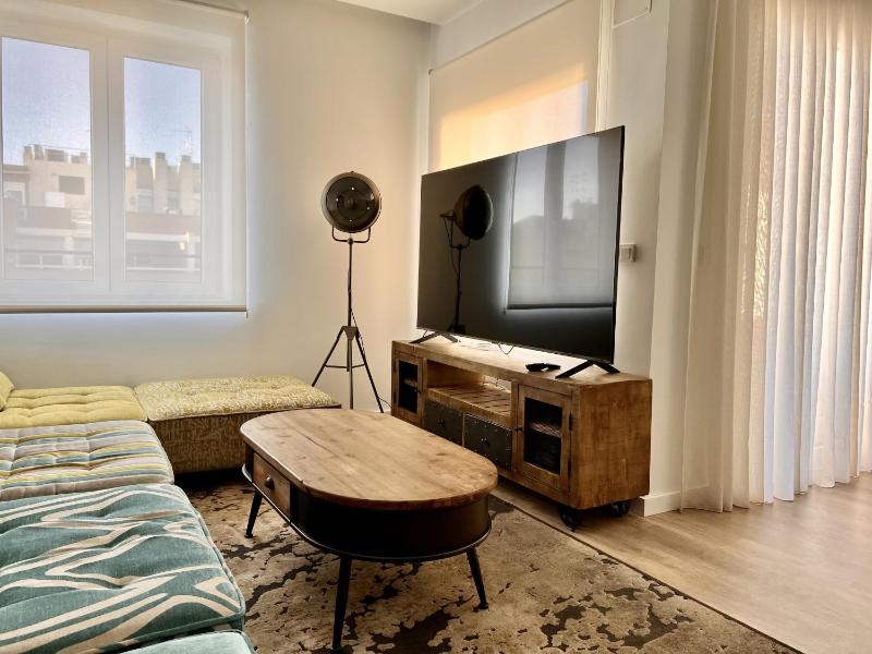 Premium Penthouse Seasonal Rental - image 44