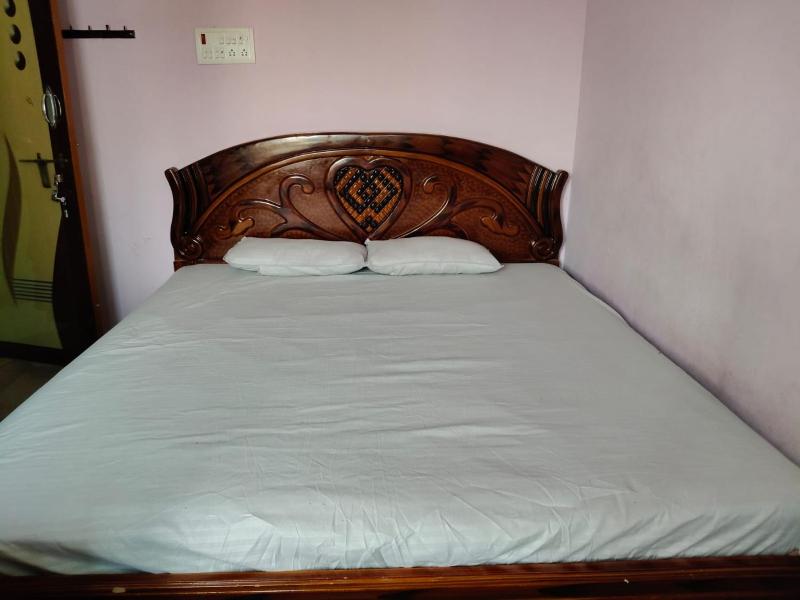 Karpagam home stay - image 4