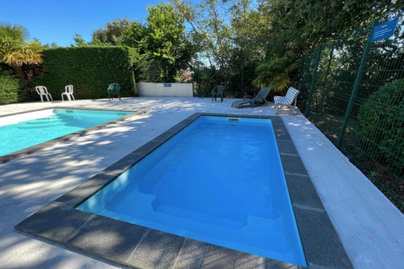 Flat With Swimming Pool Close To The Beach - image 4