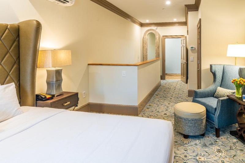 Andrew Pinckney Inn - image 19