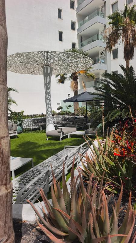 3 Bedroom Ocean Garden Apartment Heated Pool & Parking PP207 - image 45