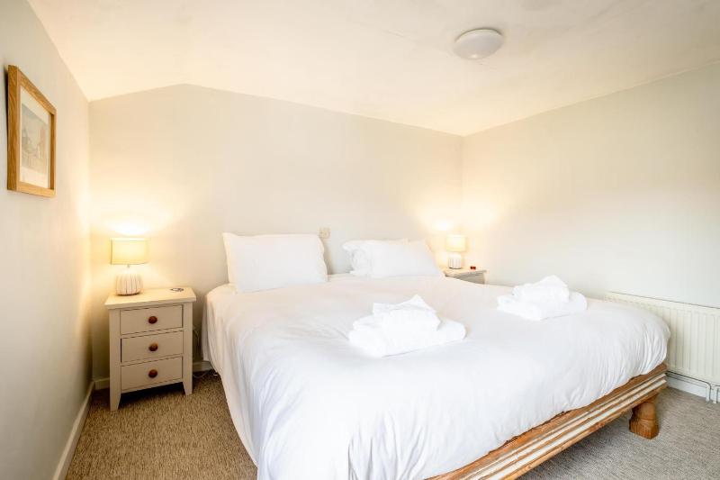 Ginnys Cottage by Aldeburgh Coastal Cottages - image 12