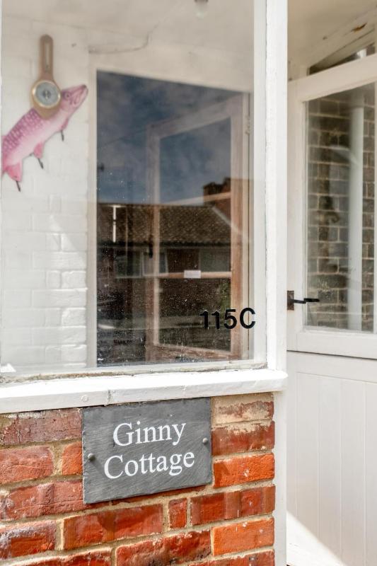 Ginnys Cottage by Aldeburgh Coastal Cottages - image 14
