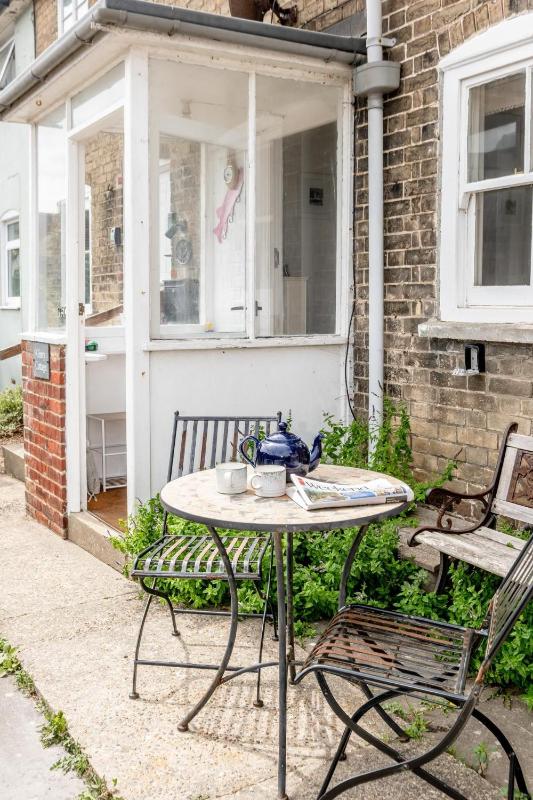 Ginnys Cottage by Aldeburgh Coastal Cottages - image 13