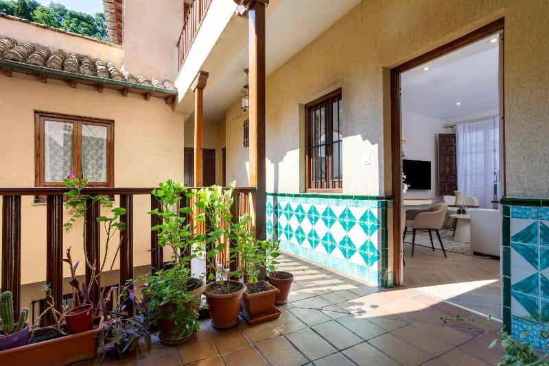 Genteel Home Santa Ines - image 13
