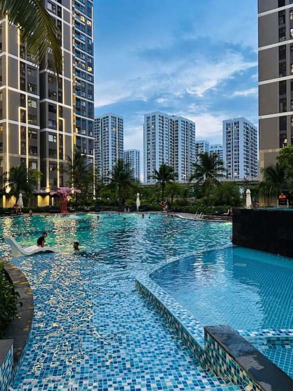 1 Br near Vincom Mega Mall- Vinhomes Grand Park - image 33