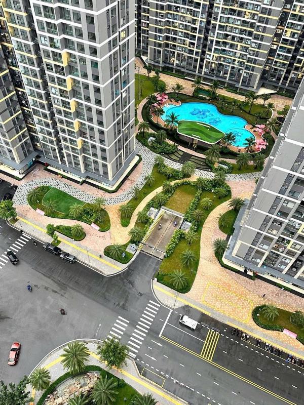1 Br near Vincom Mega Mall- Vinhomes Grand Park - image 40