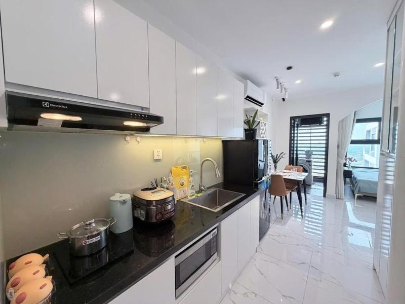 1 Br near Vincom Mega Mall- Vinhomes Grand Park - image 18