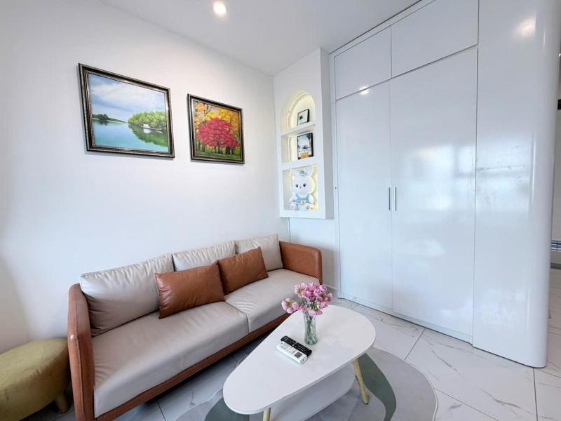 1 Br near Vincom Mega Mall- Vinhomes Grand Park - image 8