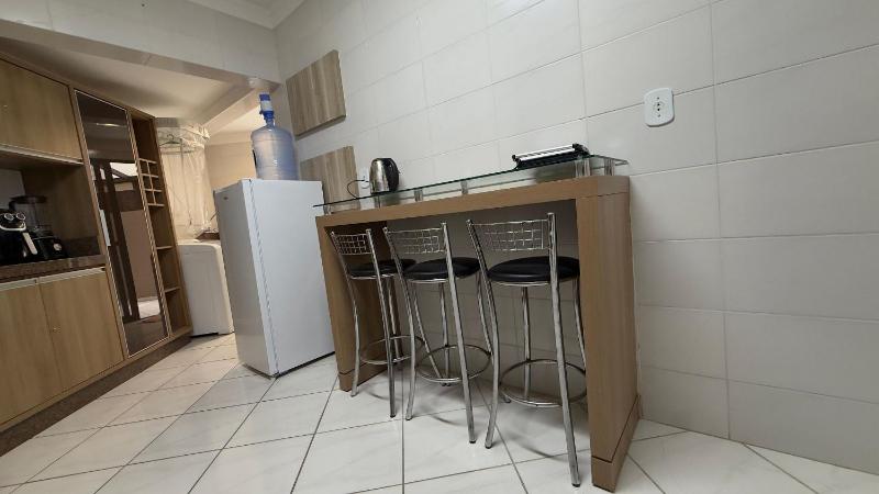 Spacious Apartment in a Beachfront Building - image 5
