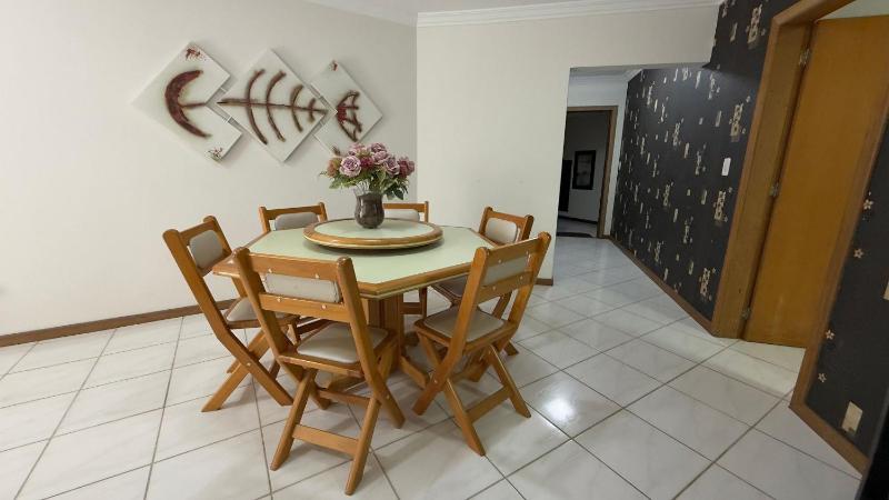 Apartment with ocean view - image 10