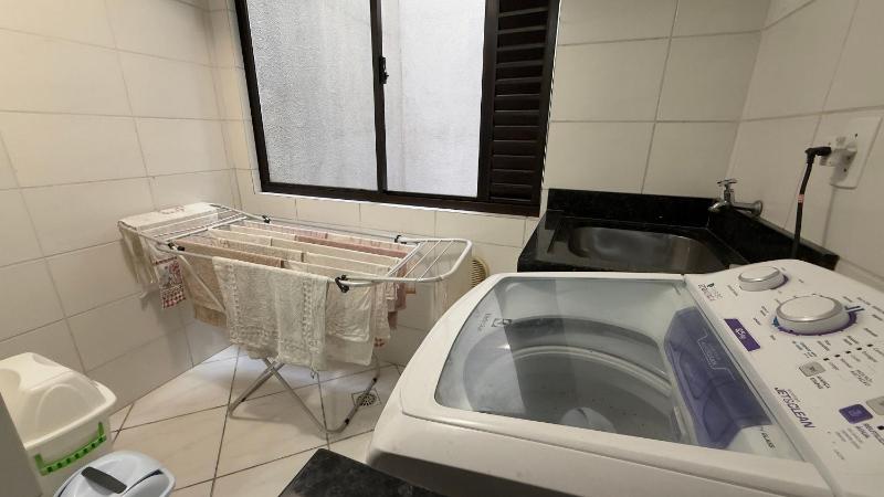Apartment with ocean view - image 12