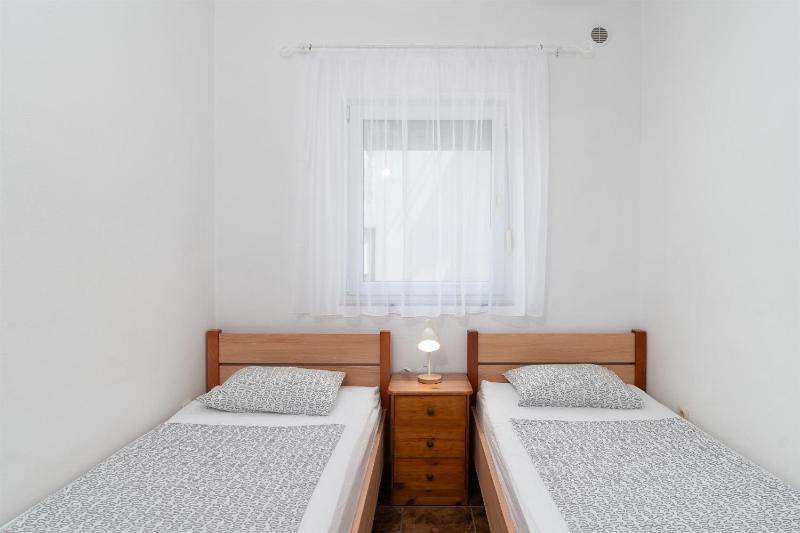 Apartments Ivica - image 10