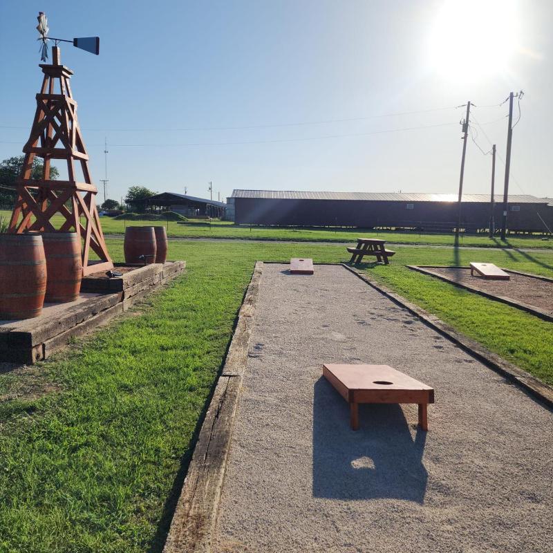 Wine Country Container Rooftop Fire Pit & Pool - image 9