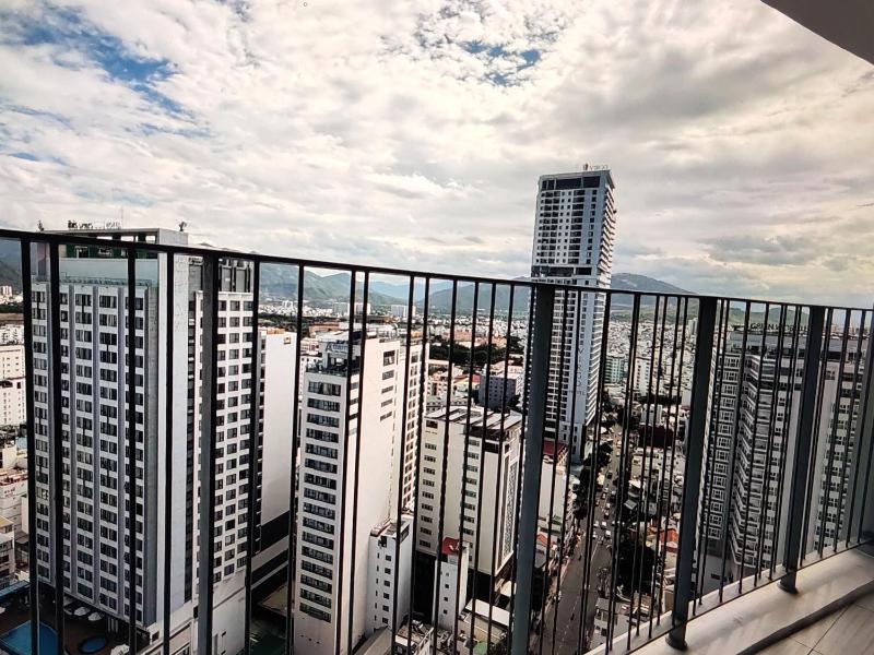 The Laguna Oceanview Homes - image 9