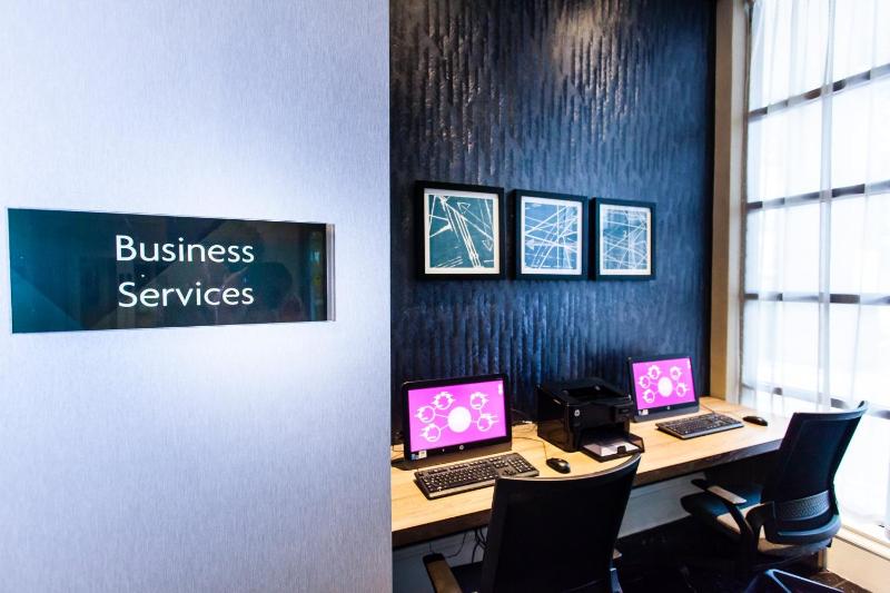 Crowne Plaza Leeds By IHG - image 36