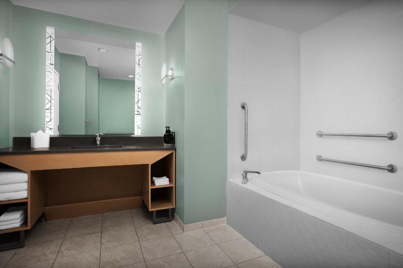 Hotel Indigo Jacksonville-Deerwood Park By IHG - image 50