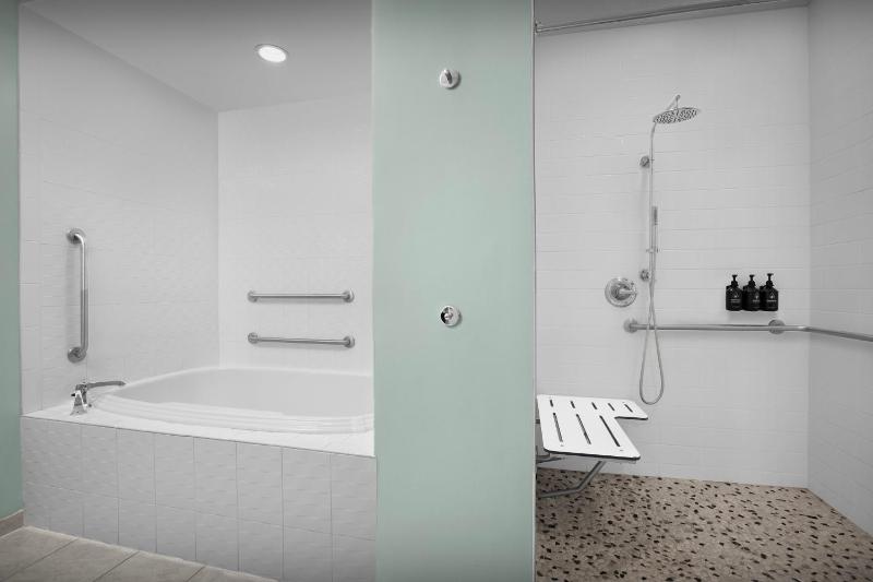 Hotel Indigo Jacksonville-Deerwood Park By IHG - image 32