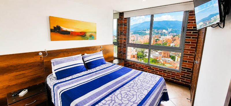 Laureles Penthouse rooftop Suite - image 16