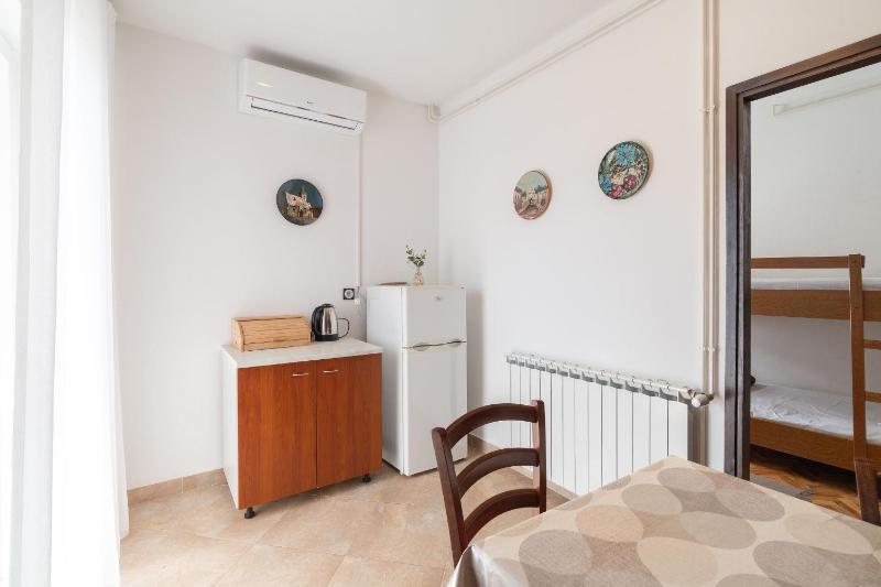Apartments Ivo - image 14
