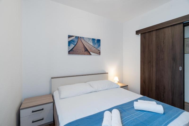 Apartments Ivo - image 9