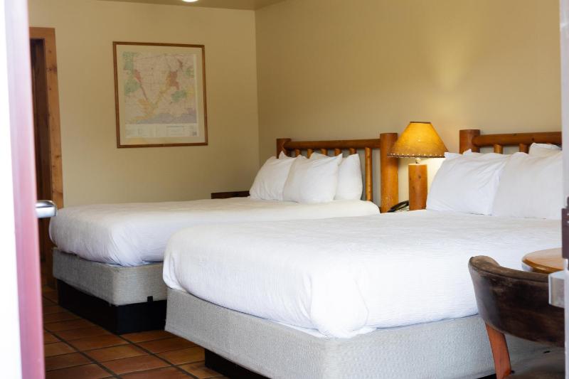 Big Horn Lodge - image 39